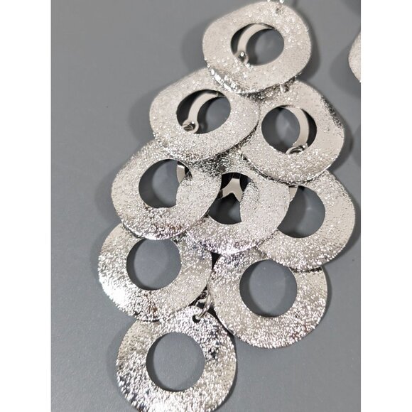 Silver Tone Textured Round Disc Chandelier Charm Statement Earrings MOD Long - Picture 7 of 9